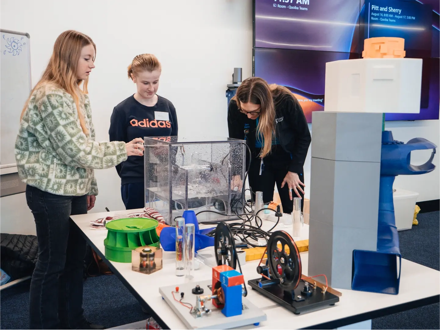 Building_pathways_STEM_careers_young_women_4_1_156db3e5af.webp